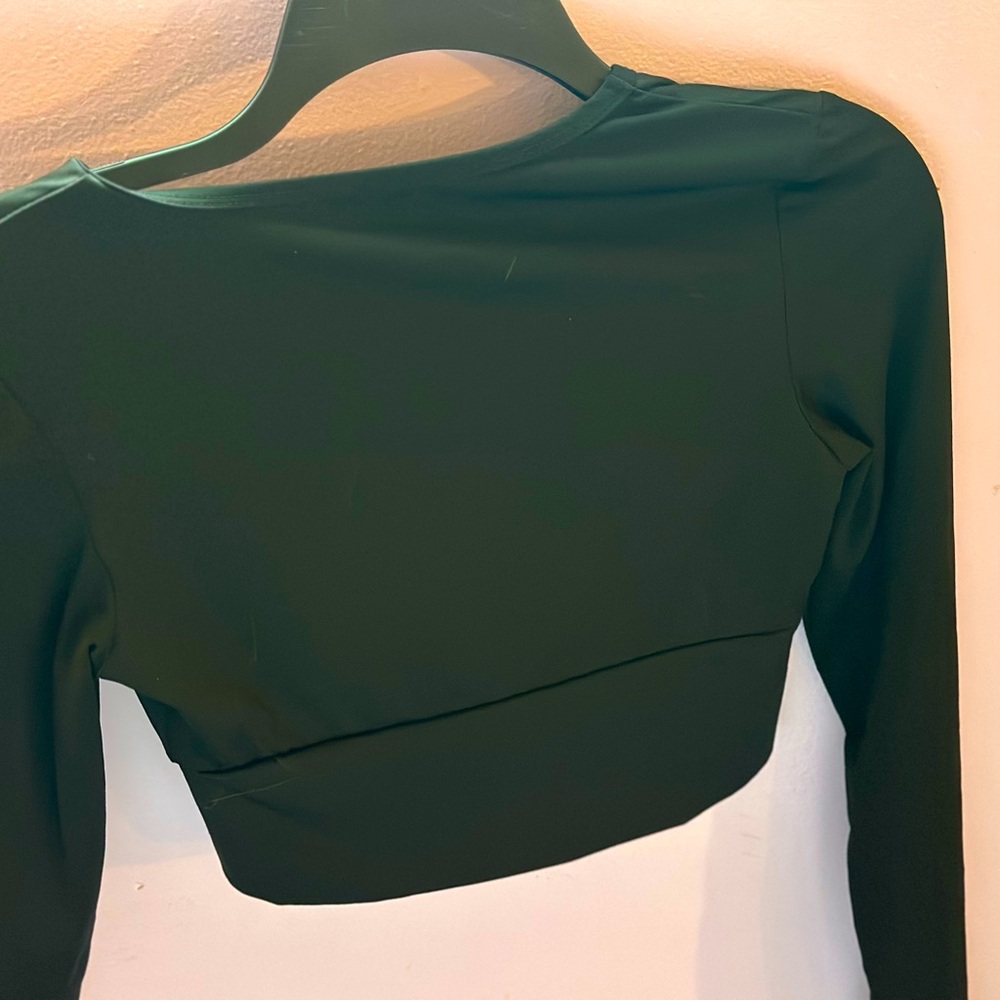 Woman’s crop top